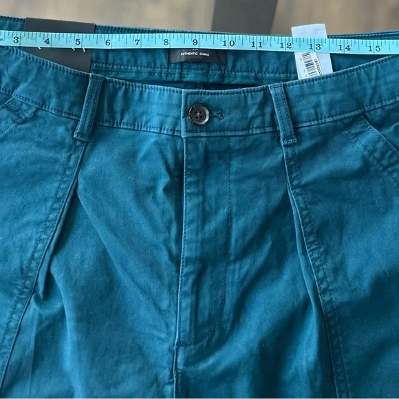 Banana Republic Teal Chino Utility Shorts - Picture 6 of 11